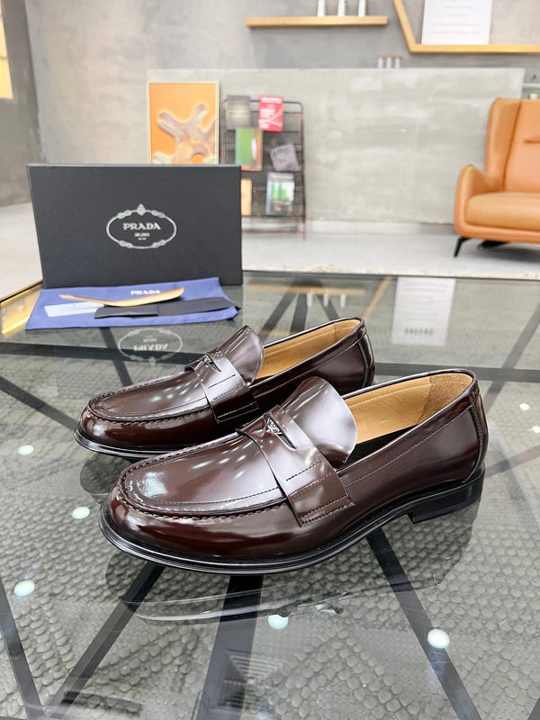 PRA LOAFER IN GLOSSY CHOCOLATE BROWN CALFSKIN