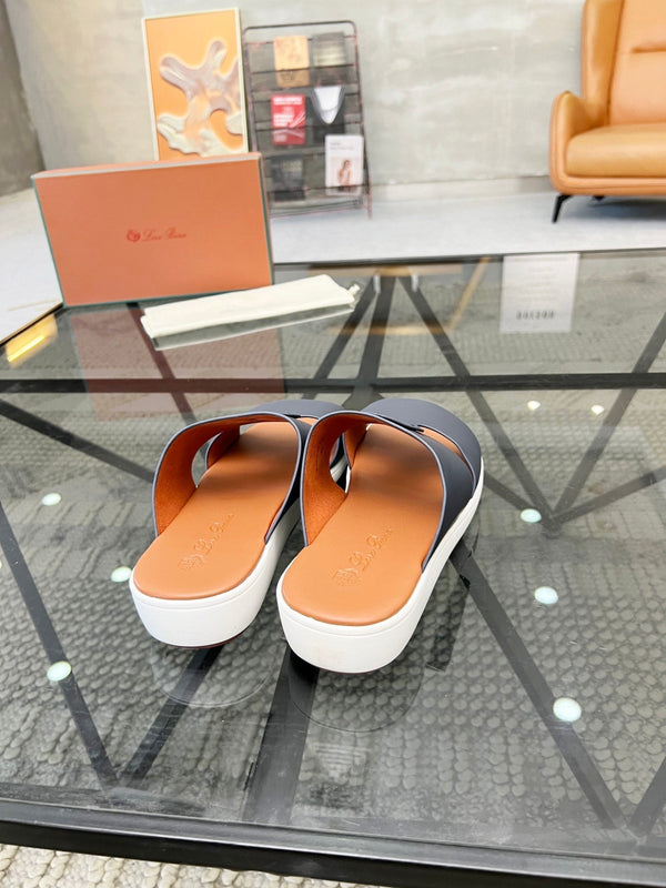 LP CROSSOVER SLIPPERS NAVY CALFSKIN