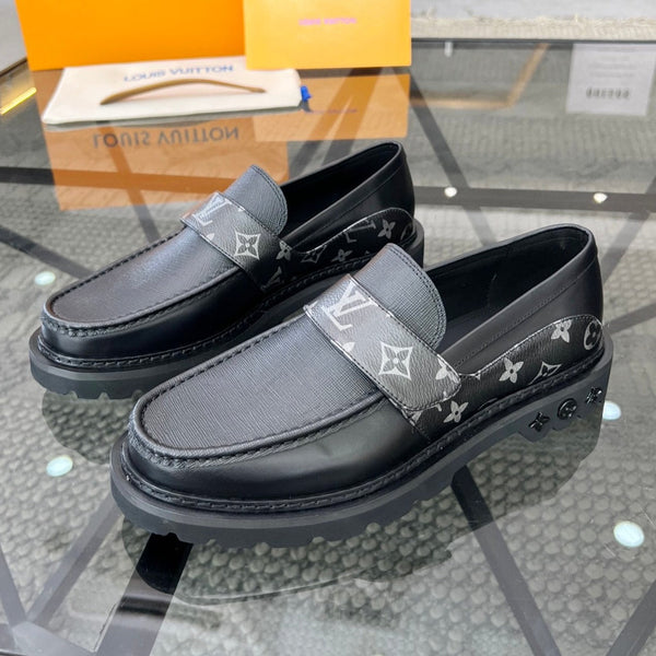 LV LOAFERS BLACK CALFSKIN WITH MONOGRAM STRAP