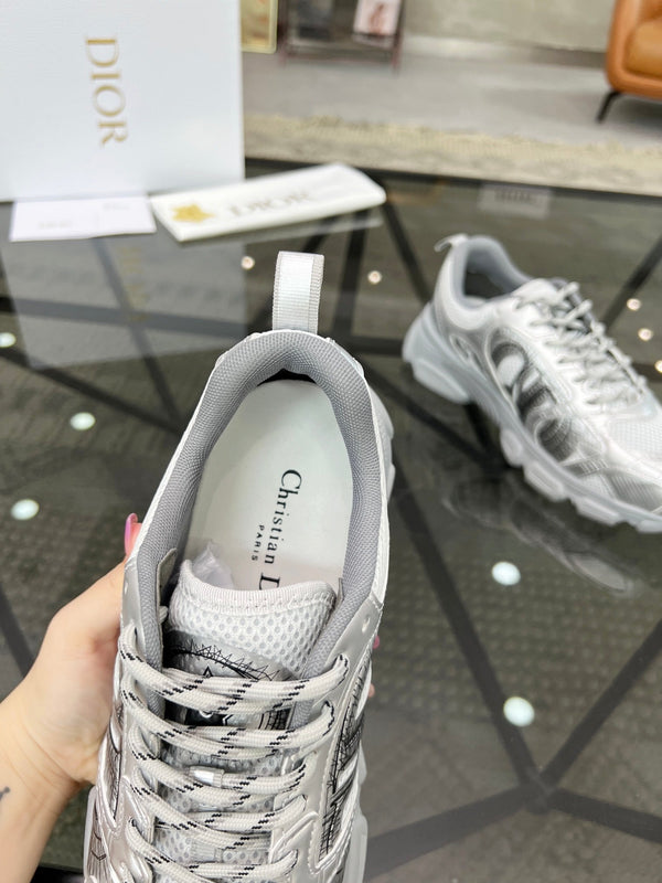 CD CHRONO SNEAKER WHITE AND SILVER MESH FABRIC