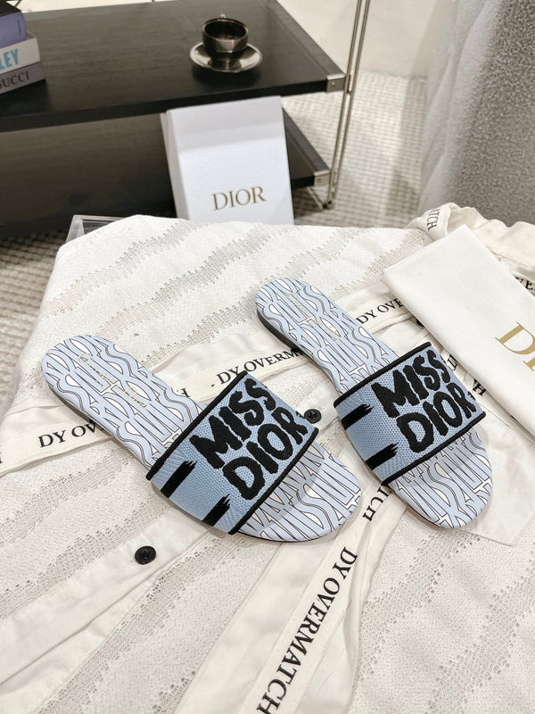 CD 25 Slippers Cotton Fabric 241434