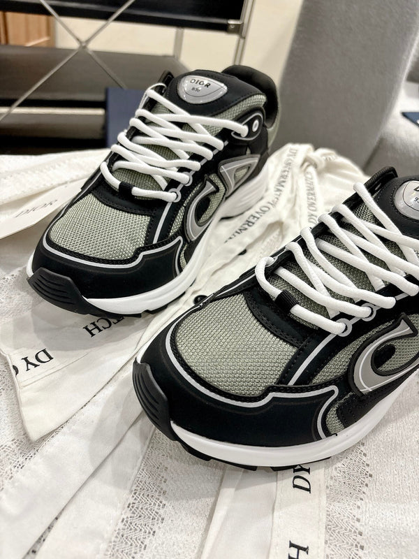 CD B30 Sneakers Black Silver Gray Technology Fabric 438319