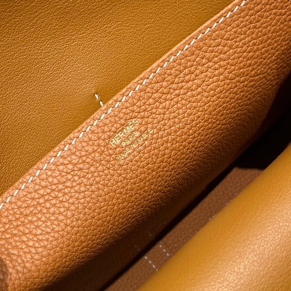 HALZAN 25 HANDLE BAG IN DULL ORANGE GRAINED CALFSKIN