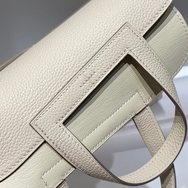HALZAN 25 HANDLE BAG IN BEIGE GRAINED CALFSKIN