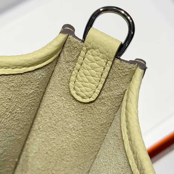 Hermes Evelyn 18 Bag Milton Yellow Epsom Leather 255527