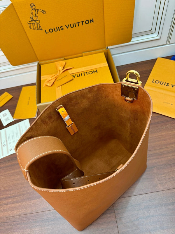 LOW KEY HOBO MM 31CM BROWN CALFSKIN