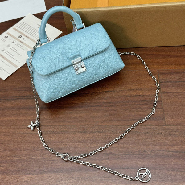 Nano Madeleine 21cm Azur Frost Grained Cowhide Leather