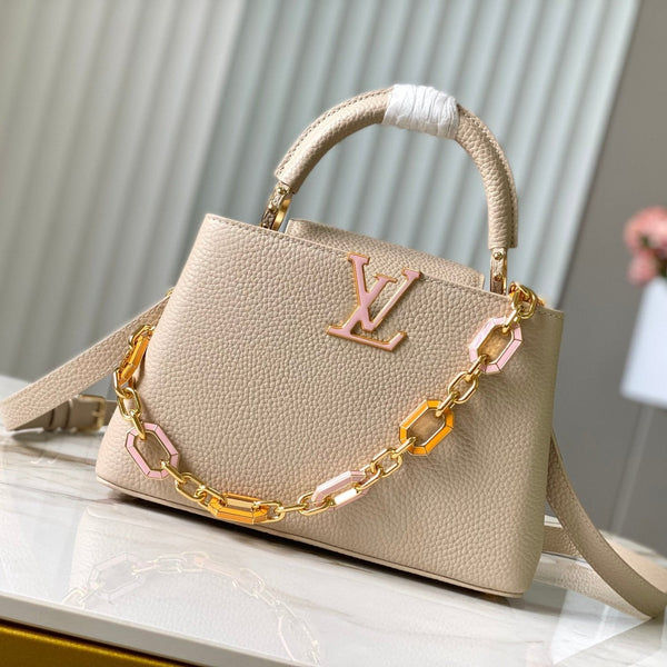 CAPUCINES BB 27CM BEIGE TAURILLON LEATHER