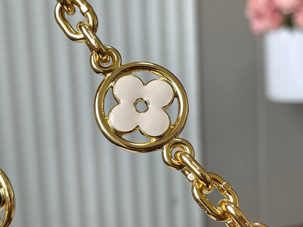 CAPUCINES BB 27 IN BLACK MIX WHITE TAURILLON GOLD HARDWARE