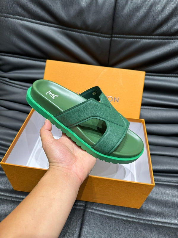 LV OASIS MULE IN PELLE DI VITELLO VERDE MARE