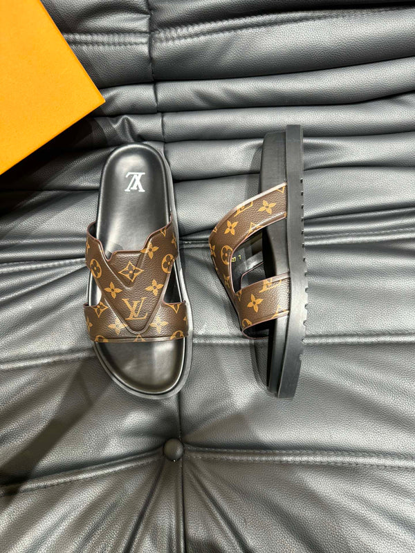 LV OASIS MULE IN CHOCOLATE BROWN MONOGRAM CALFSKIN