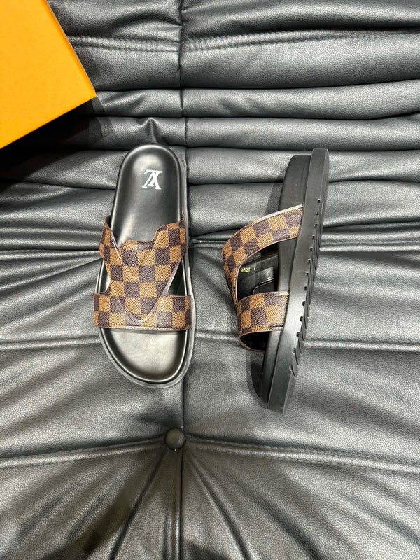 LV OASIS MULE IN CHOCOLATE BROWN DAMIER CALFSKIN