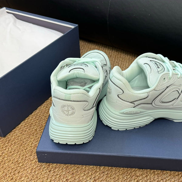 Sneaker CD e Stone Island B30 in pelle di vacchetta turchese chiaro e tessuto a rete in poliestere