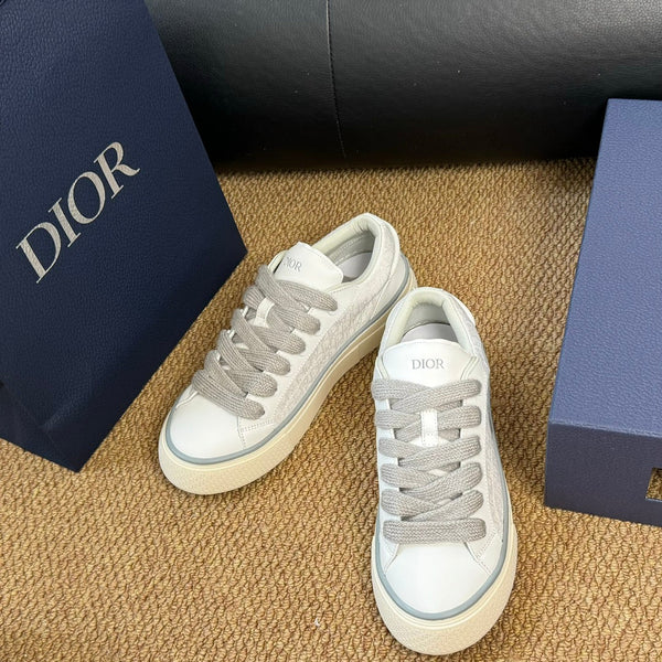 CD B33 Sneaker White Oblique Jacquard Fabric And Lambskin