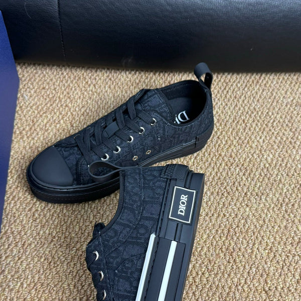 CD B23 Low-Top Sneaker Black Oblique Jacquard Fabric
