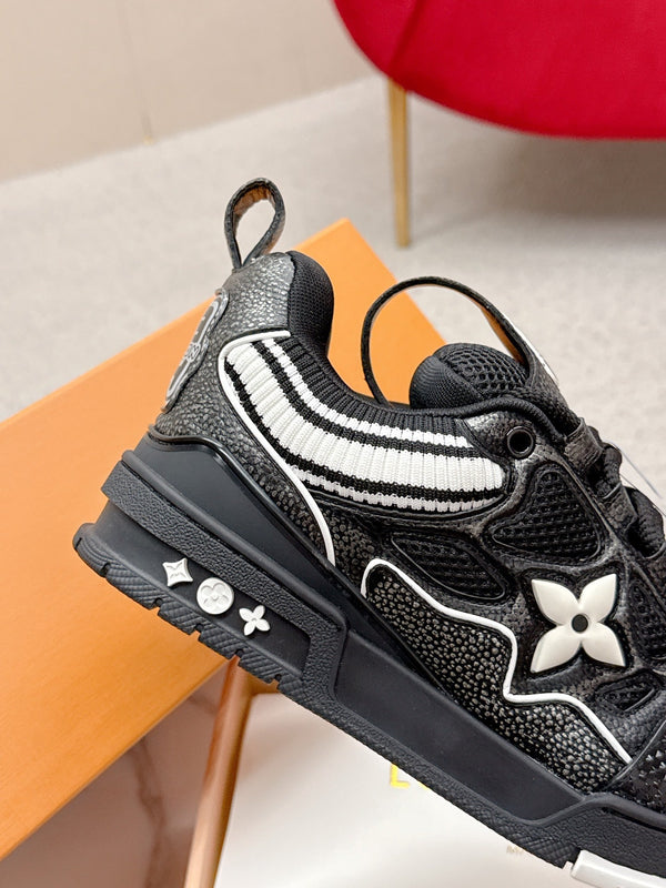 LV Trainer Sneaker Black White Cowhide and Mesh 528557