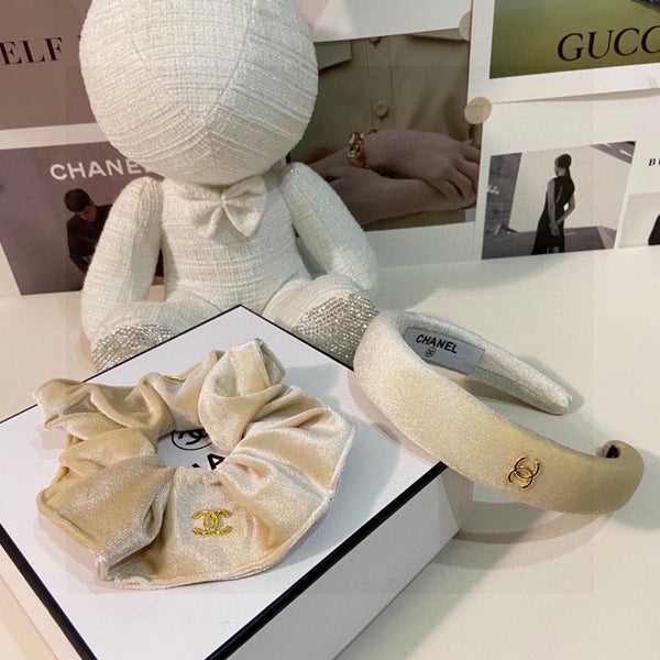 WHITE VELVET HAIRBAND 124630