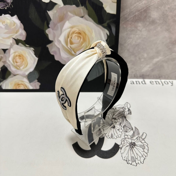 WHITE SILK HEADBAND 168591