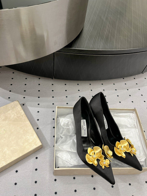 Jimmy Ixia 95 In Black Cowhide Pumps With Flowers 591587