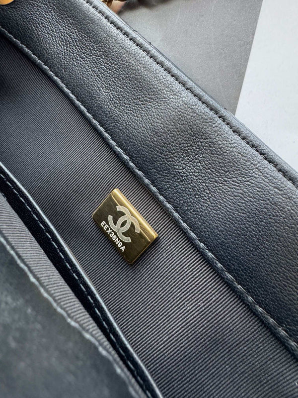 24c cc baguette bag black lambskin gold hardware