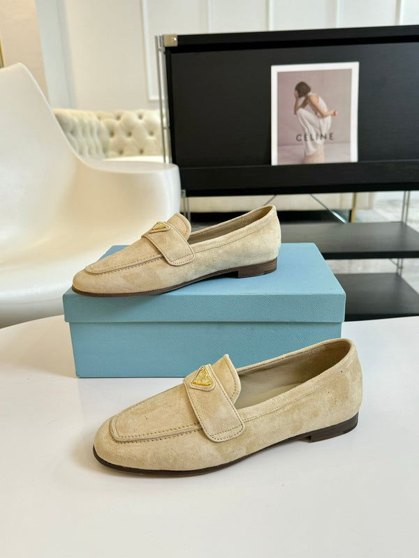 PRA SUEDE LOAFERS FLAX CALFSKIN