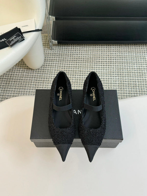 CC MARY JANE IN BLACK WOOL TWEED AND SATIN