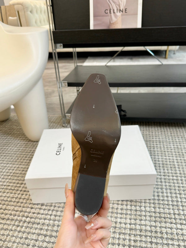 ANKLE BOOTS 45 MM IN PEANUT BROWN SUEDE