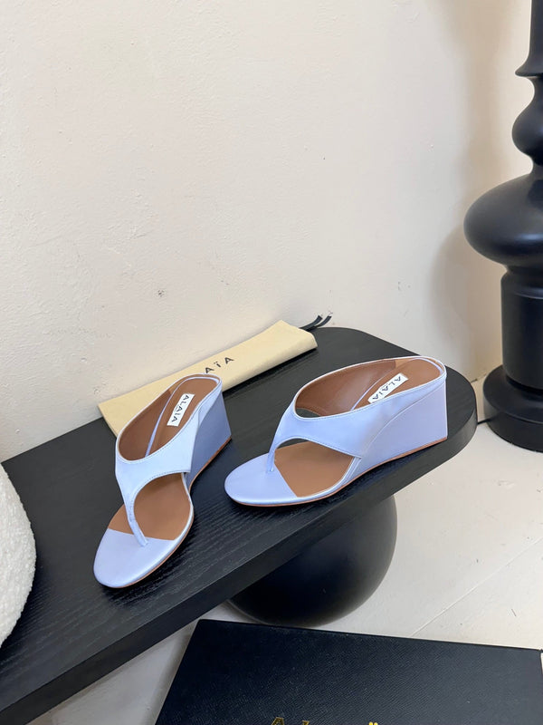 Alaia 25 Cube Thong Mules Blue Satin Sheepskin 297038