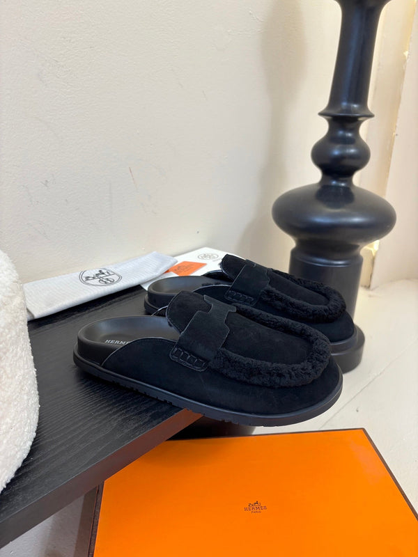 HM slippers birkenstocks black suede 478431