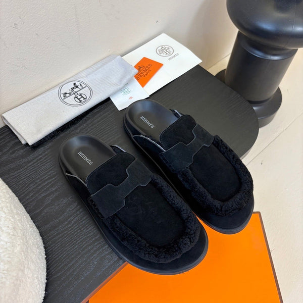 HM slippers birkenstocks black suede 478431