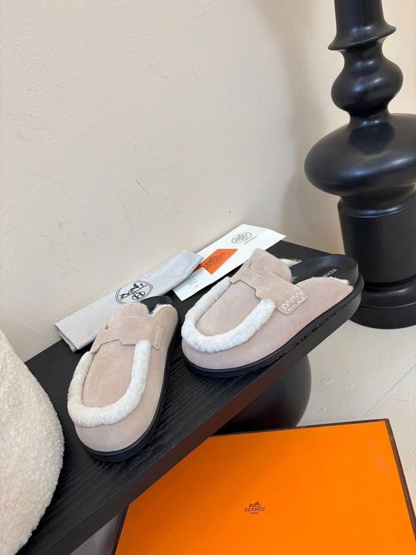 HM slippers birkenstocks light pink suede 478432