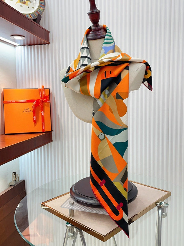 Parade en Fanfare Scarf 90 CM In Colorful Silk Twill 193839