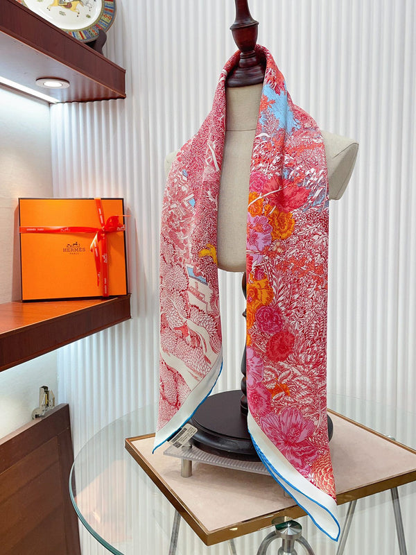 Retour A La Nature Shawl 90 CM In Pink Colorful Silk Twill 198584