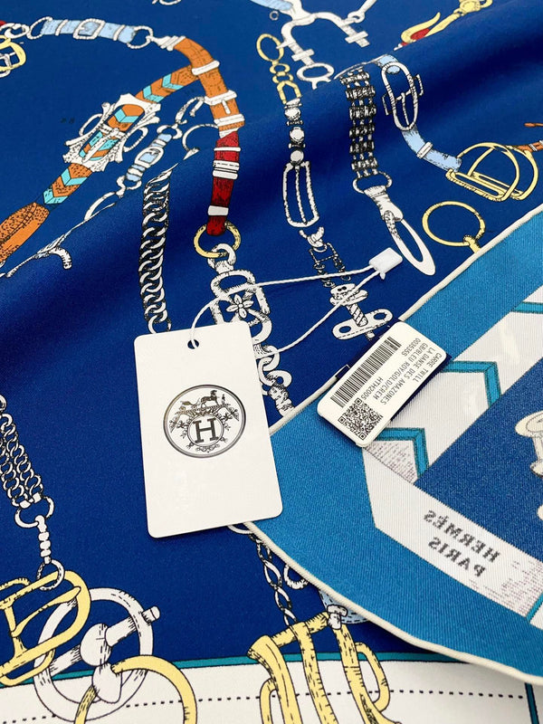 Chevaux Dechaines Shawl 90 CM In Dark Blue Colorful Silk Twill 201032