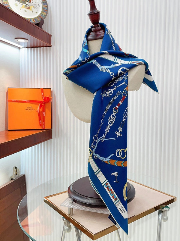 Chevaux Dechaines Shawl 90 CM In Dark Blue Colorful Silk Twill 201032