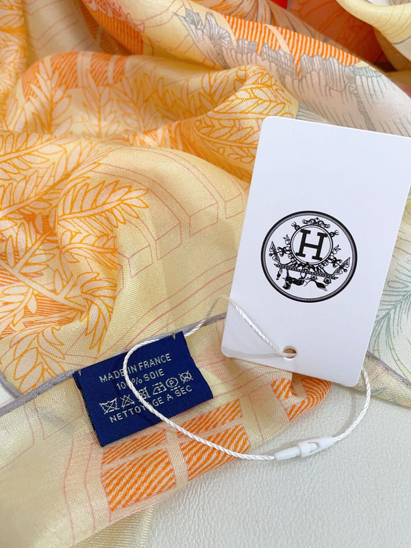 Faubourg Tropical Detail scarf 110 CM In Beige Colorful Silk  208584