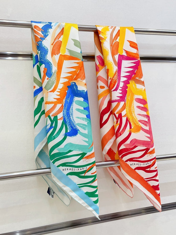 Le Cavalier A La Trompette Scarf 90 CM In Colorful Silk 208590