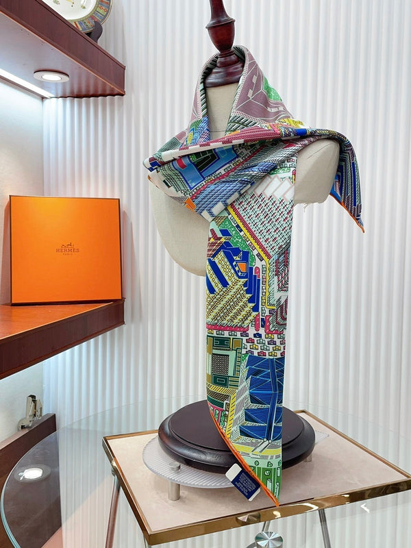 Pantin City scarf 90 CM In Colorful Silk Twill  211113