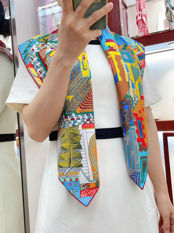 Pantin City scarf 90 CM In Colorful Silk Twill  211114