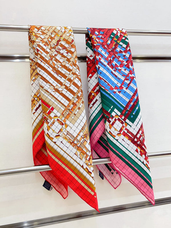 Coaching Deja-Vu Shawl 90 CM In Colorful Silk Twill 233125