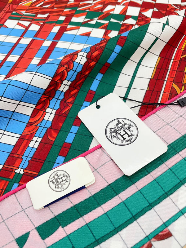 Coaching Deja-Vu Shawl 90 CM In Colorful Silk Twill  233126