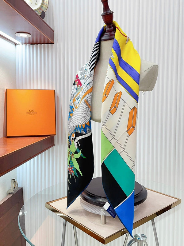 En Studio Scarf 90 CM In Colorful Silk Twill  235407