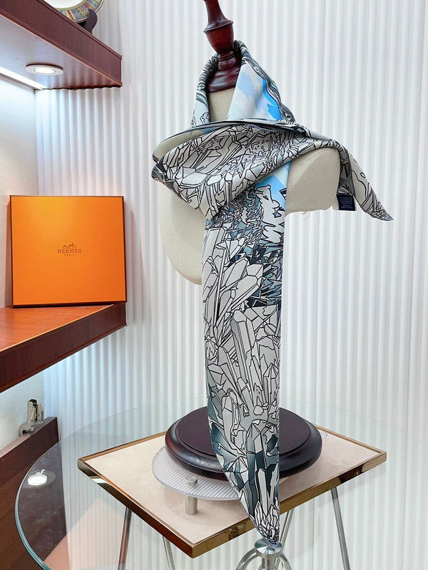 La Vallee De Cristal Scarf 90 CM Colorful Silk Twill  235413