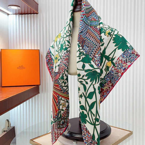 Scialle "Il giaguaro e il colibrì" 90 cm in twill di seta colorata verde 274208