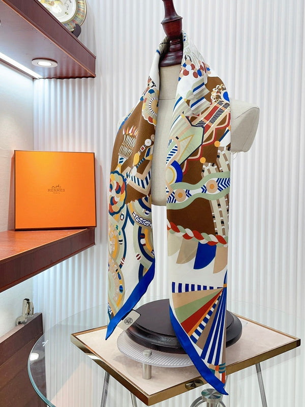 Haute Parure Scarf 90 CM In White Colorful Silk Twill 239533