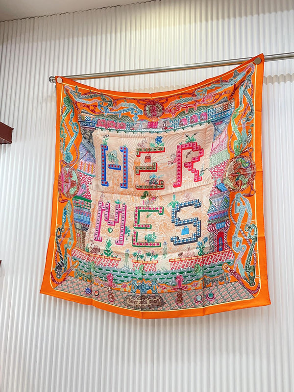 Gavroche Super Silk Quest Détail Scarf 90 CM In Orange Colorful Silk Twill 274212