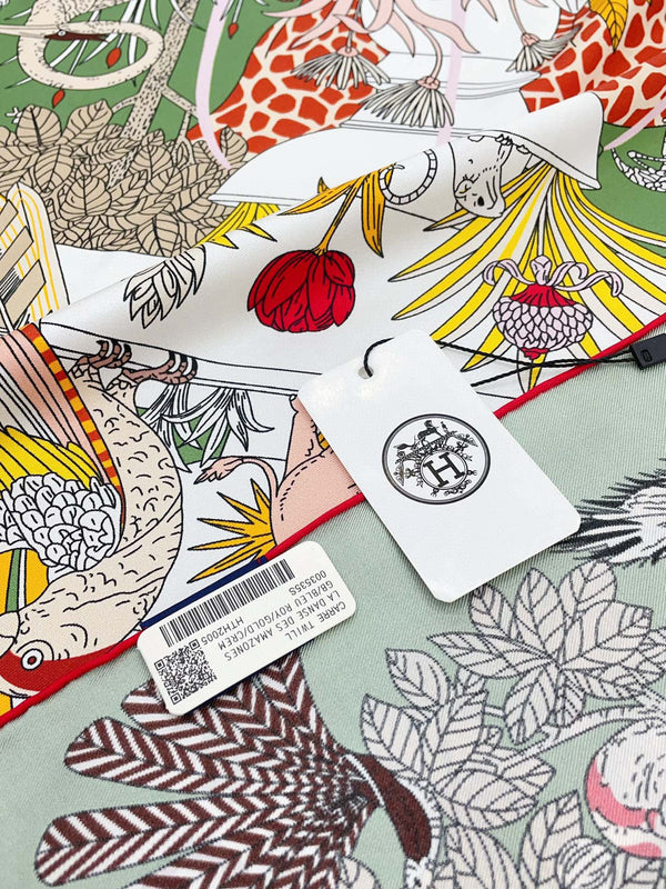 Precious Paradise Scarf 90 CM In Green Colorful Silk Twill 294486