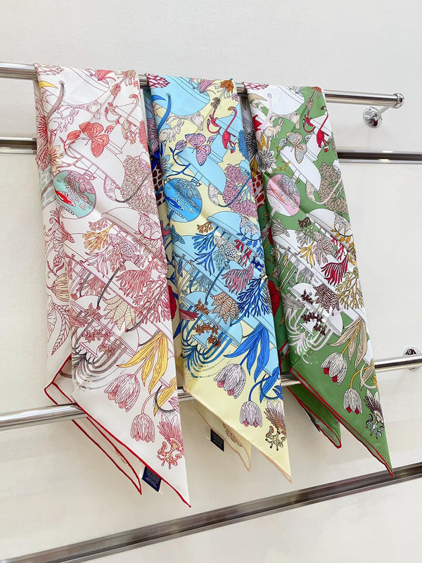 Precious Paradise Scarf 90 CM In Green Colorful Silk Twill 294486