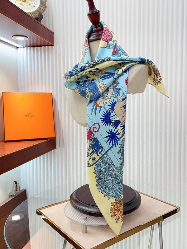 Precious Paradise Scarf 90 CM In Light Blue Colorful Silk Twill 294487