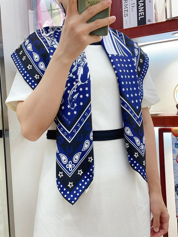 Cheval Punk Bandana Scarf 90 CM In Dark Blue Mix White Black Silk Twill 309213